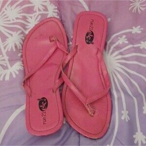rue21 etc! Pink Solid Thong Sandals Slip On Women's Flat Summer Casual
